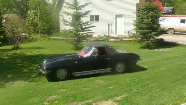 convertible Corvette convertible